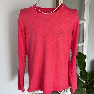 Vineyard Vines long sleeved t Excellent condition!